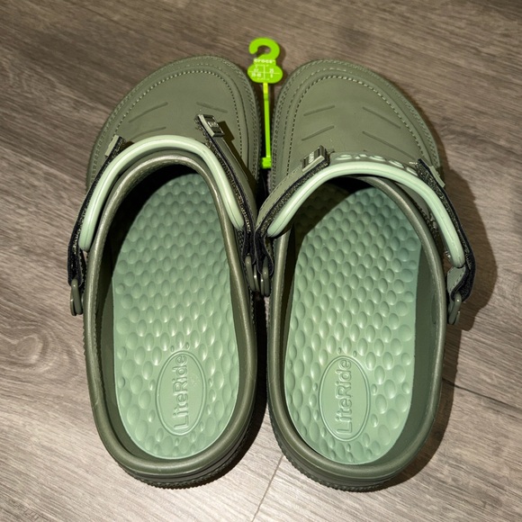 Crocs Men’s Classic Yukon Vista II LiteRide™ Clog main image 5